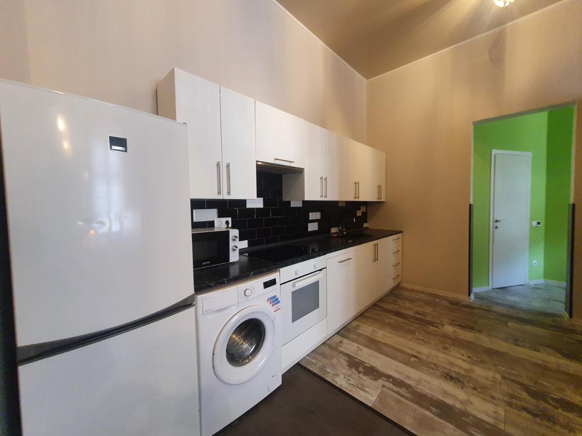 Art-Club Apartment With Air Condition Будапеща Екстериор снимка